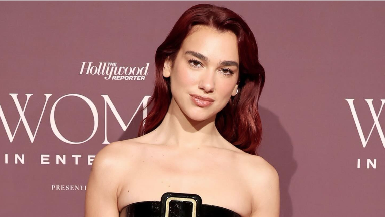 Dua Lipa supera a Adele en ganancias millonarias.