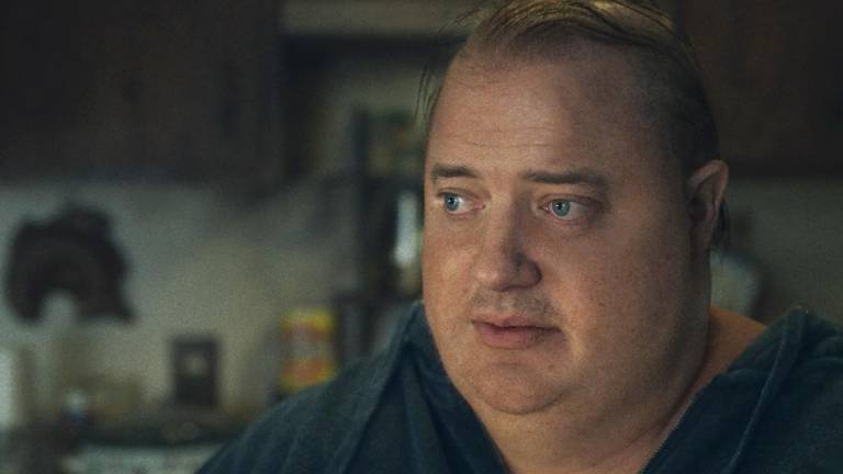 Brendan Fraser se transforma en un hombre de más de 200 kilos en el filme The Whale.