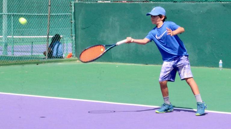 El Circuito de Tenis del Imdem celebró su segunda jornada en las canchas de El Cid.