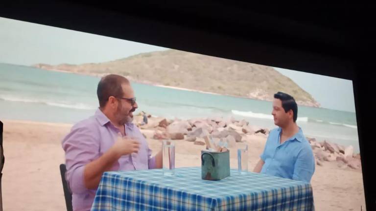 Diego Becerra participa en el documental A qué sabe Sinaloa.