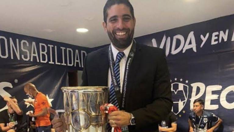 Carlos Vela sería directivo de los Cañoneros.