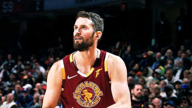 Kevin Love emergió como la figura de los Cavaliers ante el Heat.