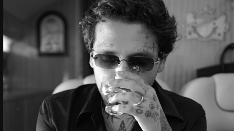 Christian Nodal.