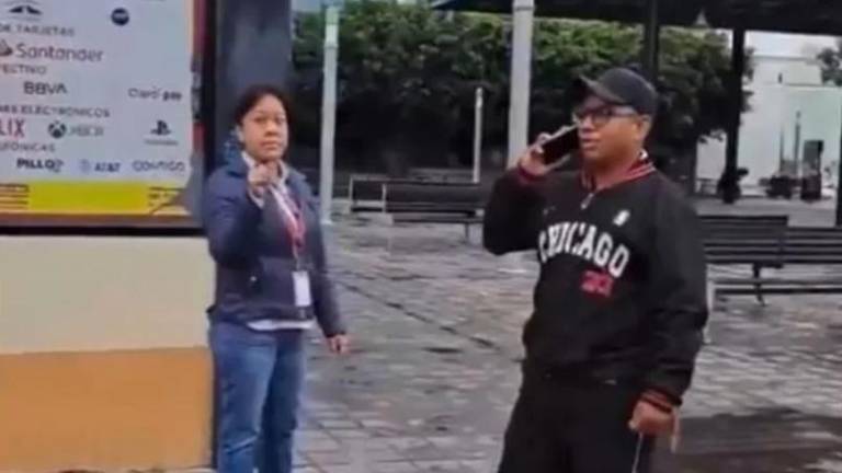 Según lo reportaron medios locales, la discusión se habría originado por un conflicto relacionado con un cajón de estacionamiento.