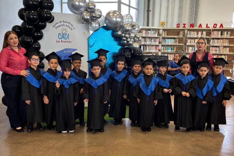¡Felicidades graduados!, despide Cadi Las Américas una generación más