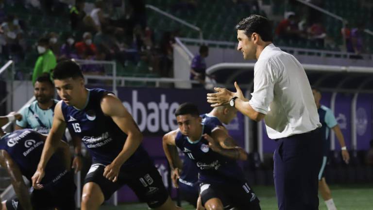 Beñat San José se mostró satisfecho con el desempeño de los Cañoneros ante Atlas.