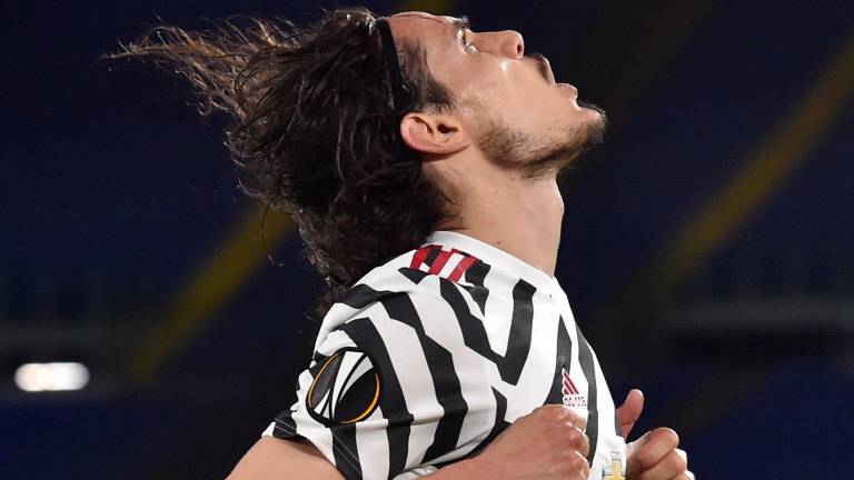 Cavani festeja una de sus anotaciones.