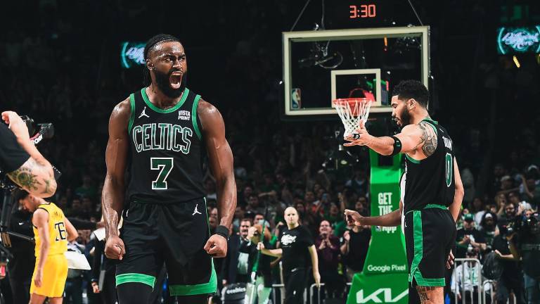 Los Celtics no juegan con fuego y se llevan un 2-0 a Indiana