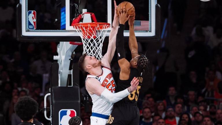 Los Knicks lograron prevalecer sobre los Cavaliers en Nueva York.