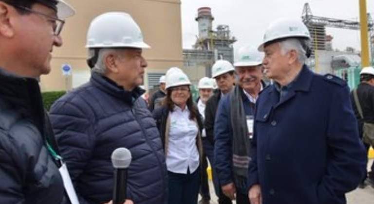 AMLO anuncia que irá a la SCJN a defender su Ley Eléctrica