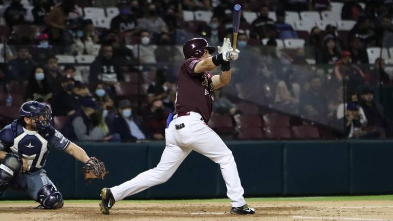 Víctor Mendoza se fue con tres remolcadas, entre ellas, las dos de la ventaja final, para Tomateros de Culiacán.
