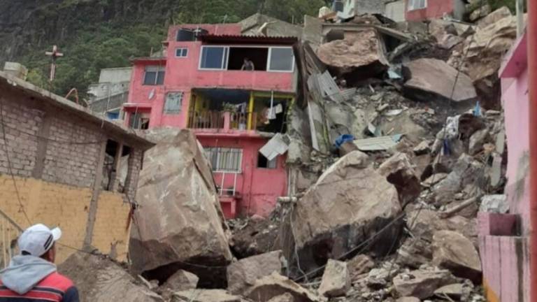 El derrumbe se dio en el Estado de México.