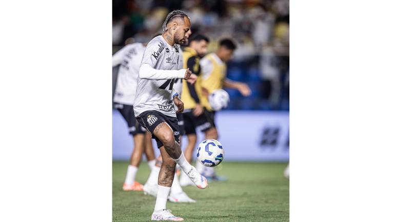 Neymar enfrenta fuertes críticas.