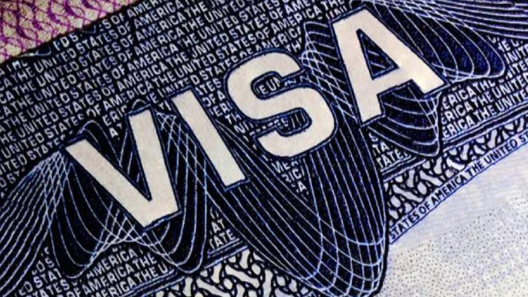 La Embajada de Estados Unidos en México confirma que van a revisar las redes sociales a todos los solicitantes de visa.