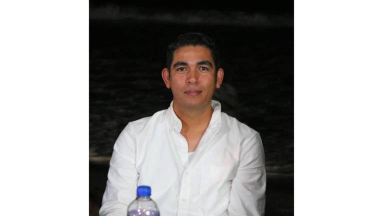 El director de Deportes, José Trinidad Ibarra Martínez, es la propuesta del Alcalde Víctor Manuel Díaz Simental para ocupar la Tesorería Municipal de Escuinapa.