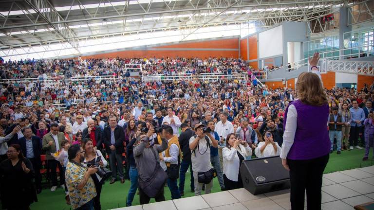 La ministra Yasmín Esquivel arrancó su campaña este domingo en el Estado de México.