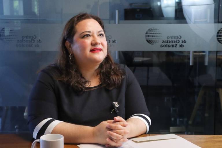 La sinaloense Itzé Coronel Salomón es reconocida como Ícono de la Integridad 2025