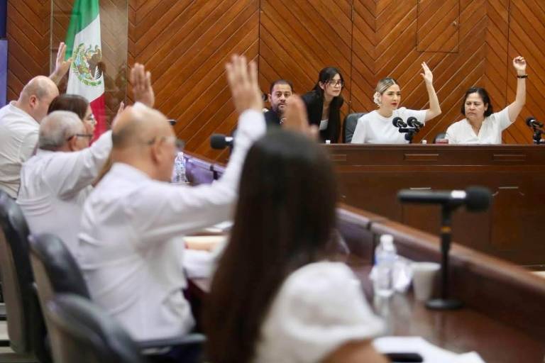 Regidores reclaman falta de información para aprobar un nuevo desarrollo inmobiliario en Mazatlán