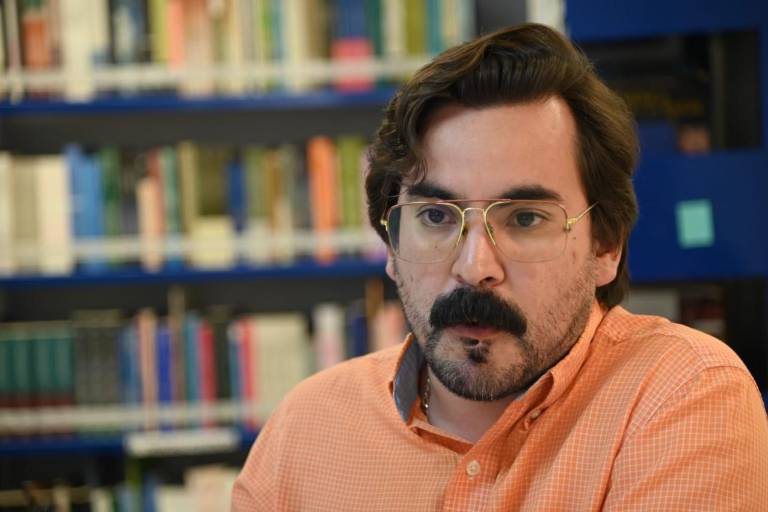 No tienen que detenerse los tratados comerciales y la migración por la ruptura entre México y Ecuador: investigador