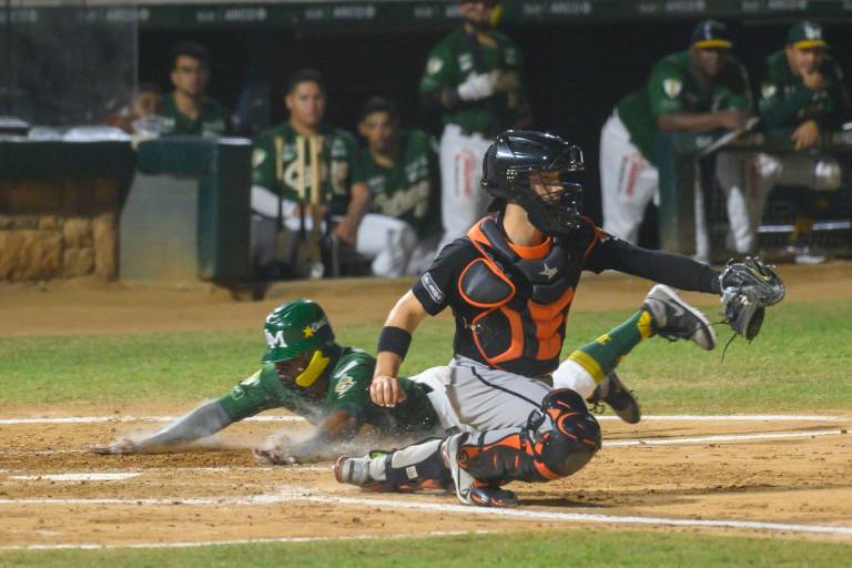Cañeros de Los Mochis evita la escoba con paliza a Naranjeros de Hermosillo