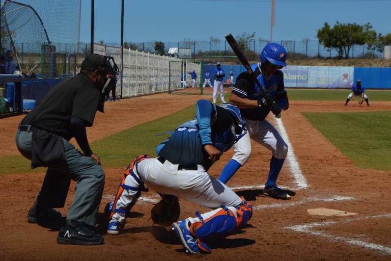 Checan talento de la Academia de Beisbol del Pacífico