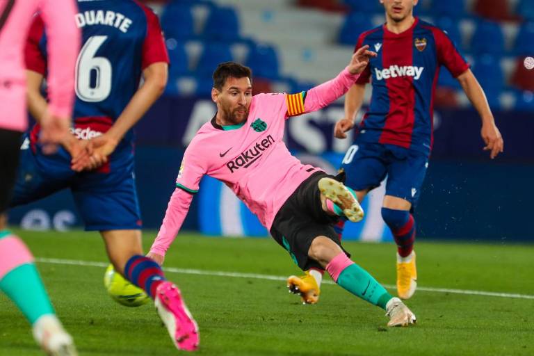 El Barcelona deja dos puntos en el camino ante el Levante