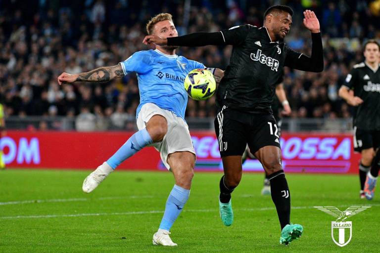 La Lazio crece para seguir como sublíder; la Juventus se estanca