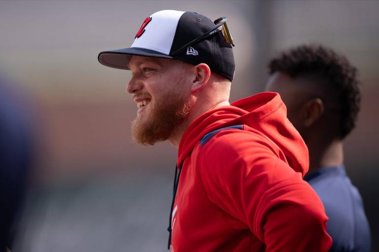 Alex Verdugo es designado para asignación por Bravos
