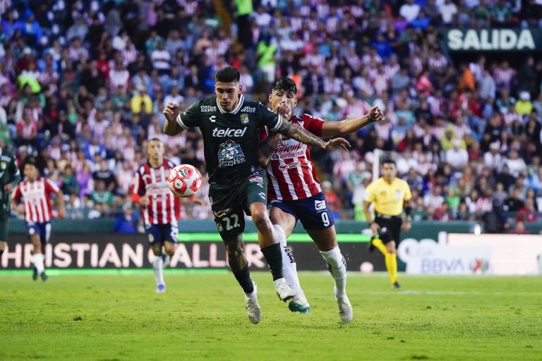 Chivas cae con León y arranca el Apertura 2025 con el pie izquierdo