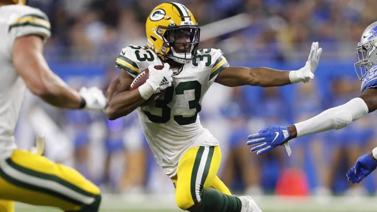 Gran reconocimiento para Aaron Jones, que seguirá con los Packers
