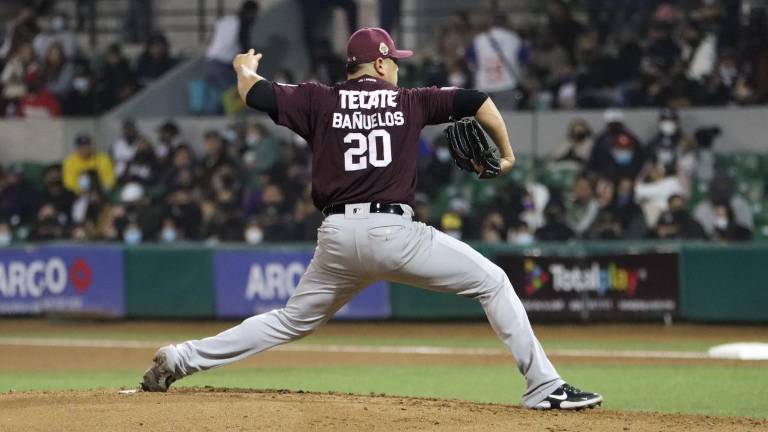 Manny Bañuelos logró quedarse con la victoria por Tomateros de Culiacán.