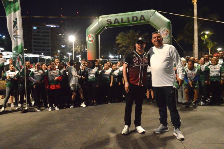 Realiza STASE Caminata del Servidor Público en Mazatlán