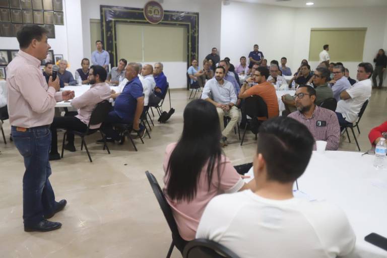 Llaman a recuperar las playas y no construir hoteles sobre las dunas