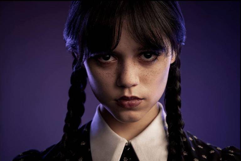 Podría ‘Merlina’ irse de Netflix a Prime Video