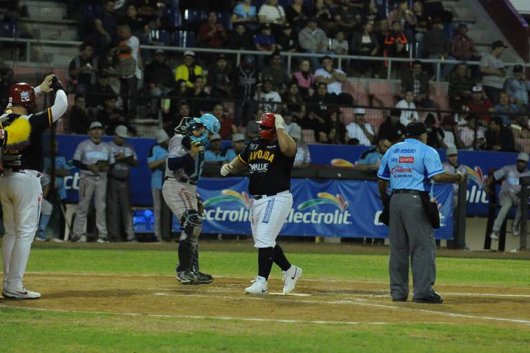Mayos se impone a Algodoneros en el arranque de la serie
