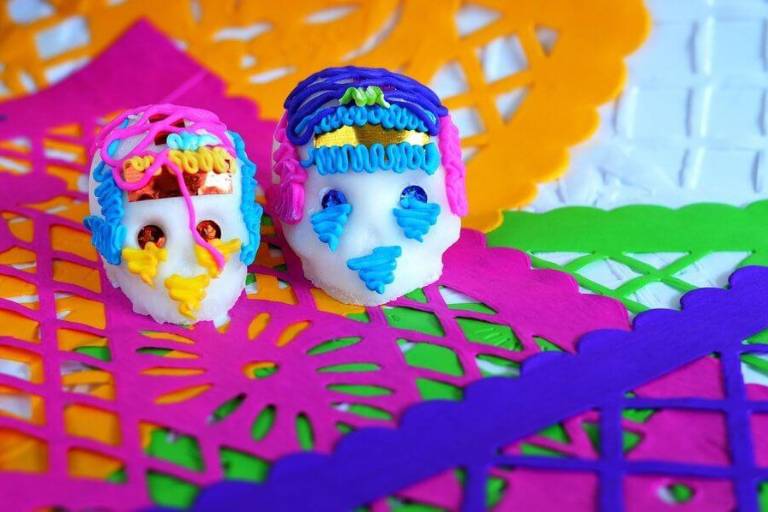 Invitan a Taller de Papel Recortado para el Día de Muertos