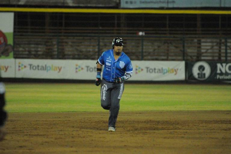 Con gran debut de Aldrem Corredor, Algodoneros asegura la serie en Navojoa
