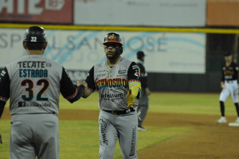 Naranjeros de Hermosillo gana en 11 entradas y se acerca a las semifinales del playoff