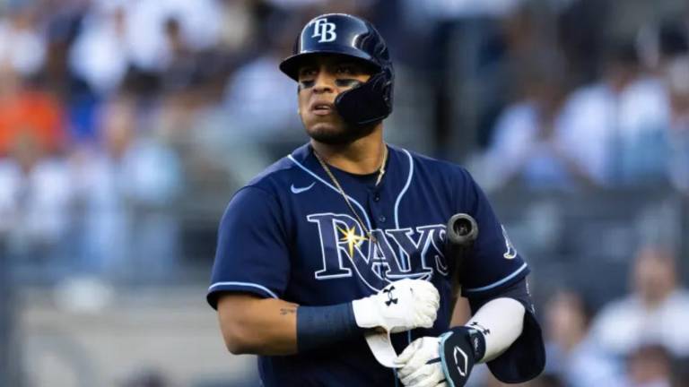 Isaac Paredes llegó a la docena de cuadrangulares con los Rays.