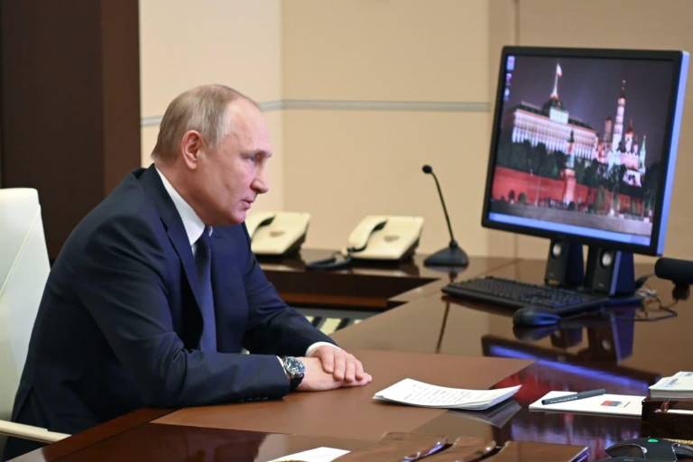 Putin promulga ley contra ‘propaganda homosexual’ en Rusia