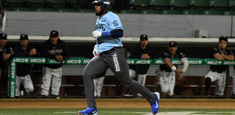 $!Sultanes deja en el terreno a Algodoneros y se lleva la serie