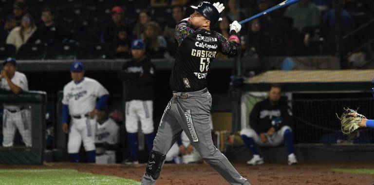 Jesse Castillo llega a 400 impulsadas.