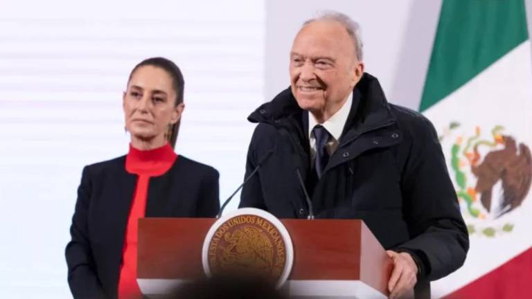 El Fiscal General de la República acusa una “conspiración” en Estados Unidos que permite el tráfico de armas a México.