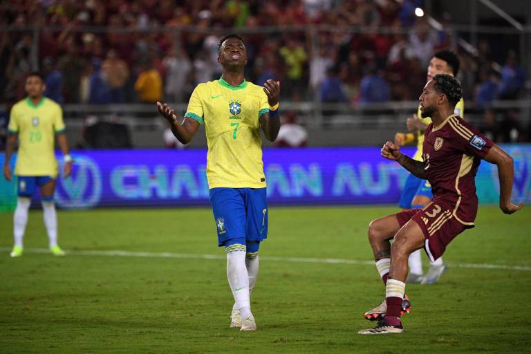 Brasil no puede con Venezuela; Vini falla penal