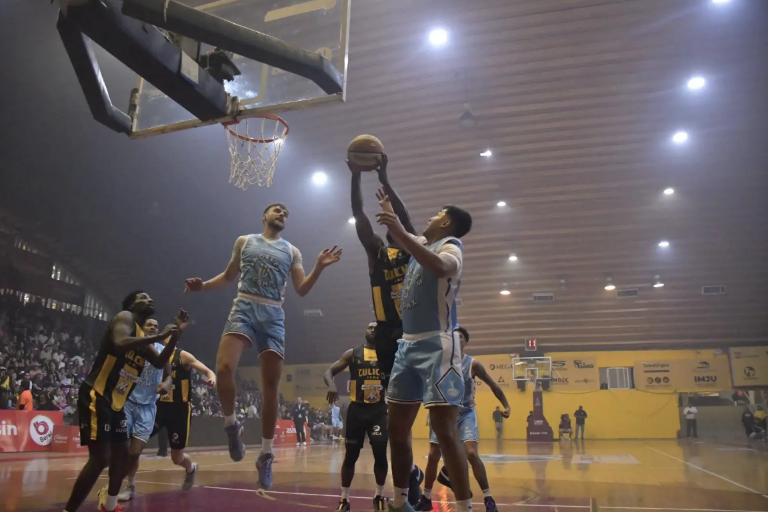 Piden Caballeros de Culiacán por una buena temporada de Basquetbol 2025