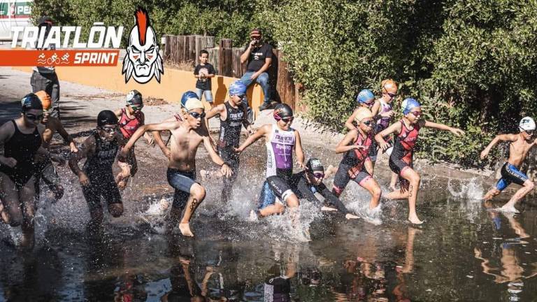 Fueron 15 triatletas mazatlecos los que completaron su recorrido.