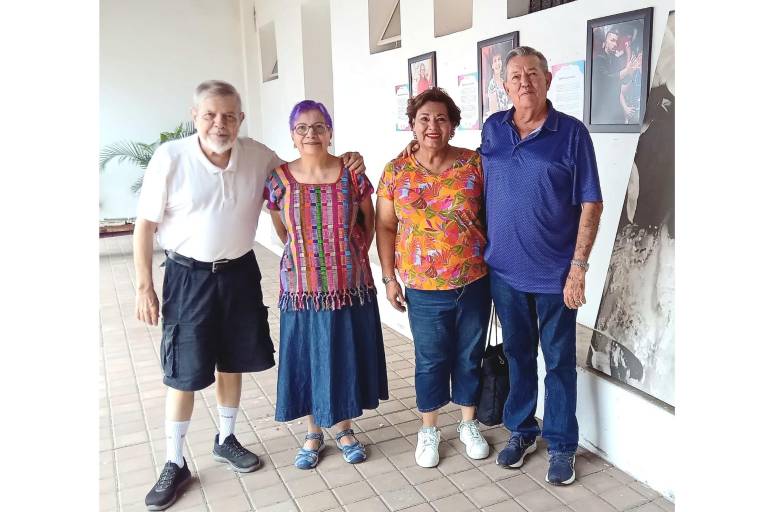 Enrique Hubbard Urrea regresa a El Rosario y visita museo de historia