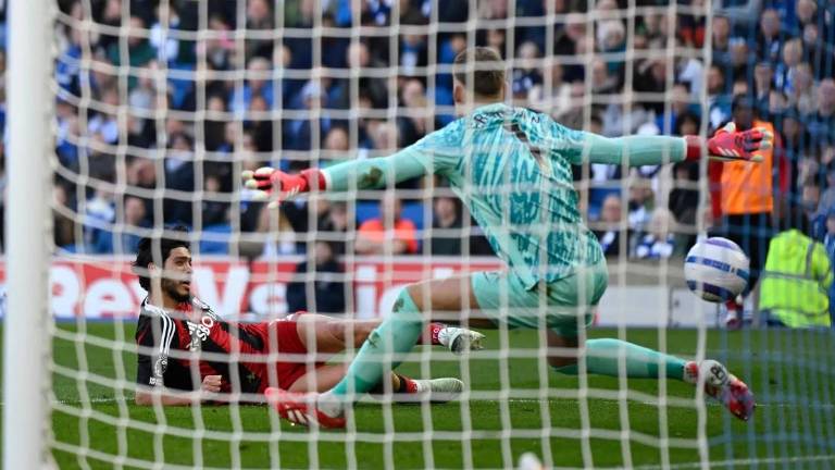 Raúl Jiménez llega a 10 goles en la temporada de la Premier League.