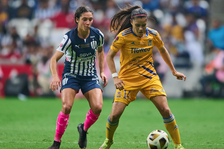 Rayadas y Tigres empatan 2-2 en la Ida de la Final de la Liga MX Femenil