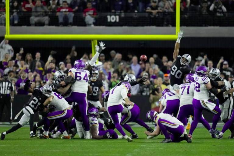 Los Vikings logran extraño récord ante los Raiders